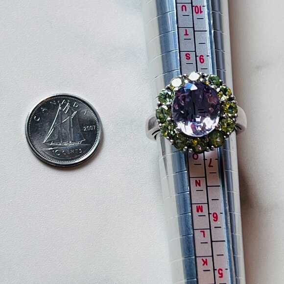 Breathtaking and Dazzling .925 Sterling Cocktail Ring Statement Ring - Picture 8 of 8